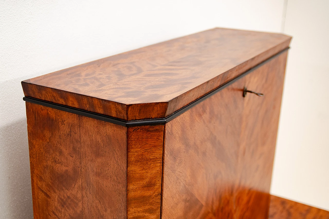 Czechoslovakian Art Deco walnut veneered sideboard, 1930s 8