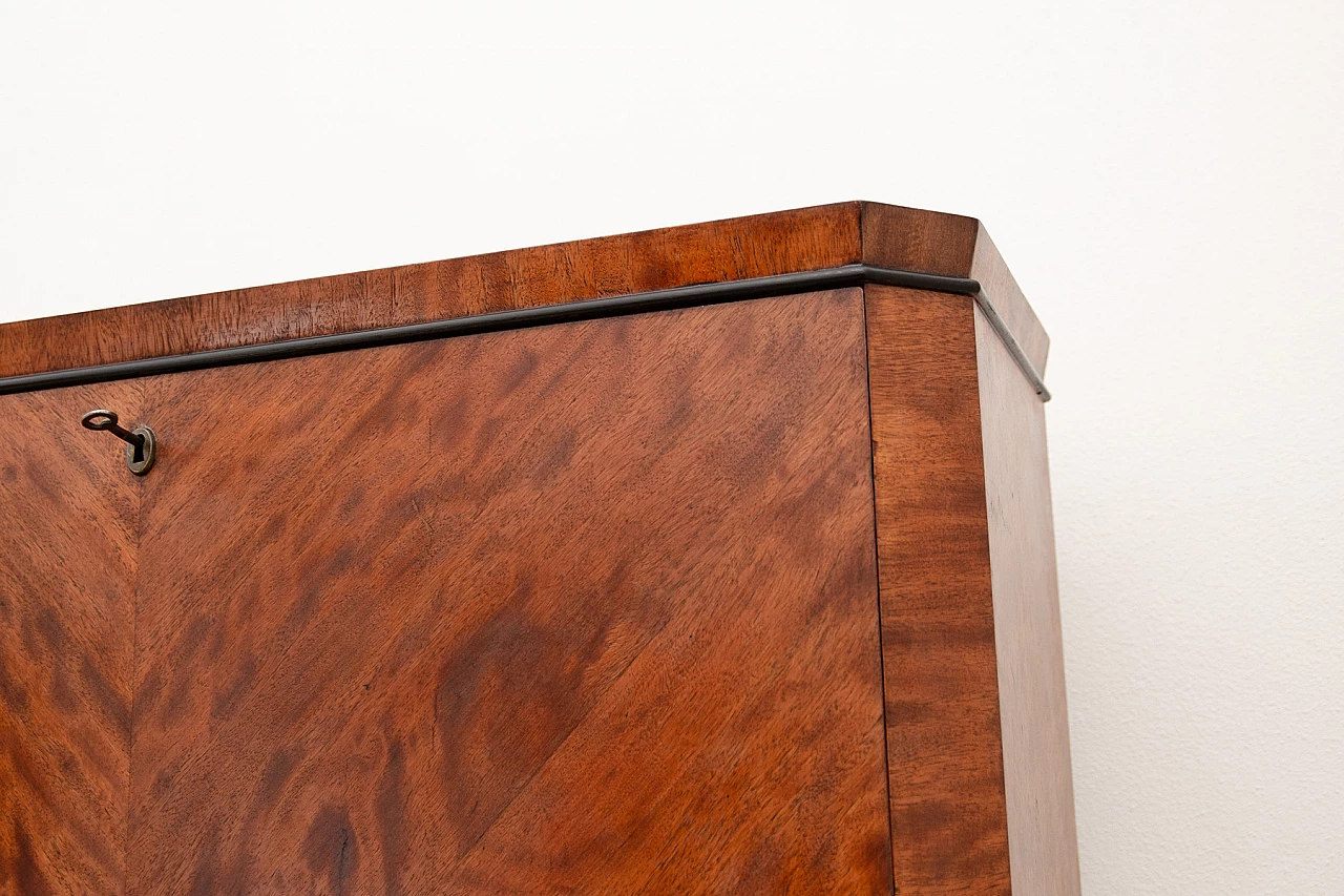 Czechoslovakian Art Deco walnut veneered sideboard, 1930s 12