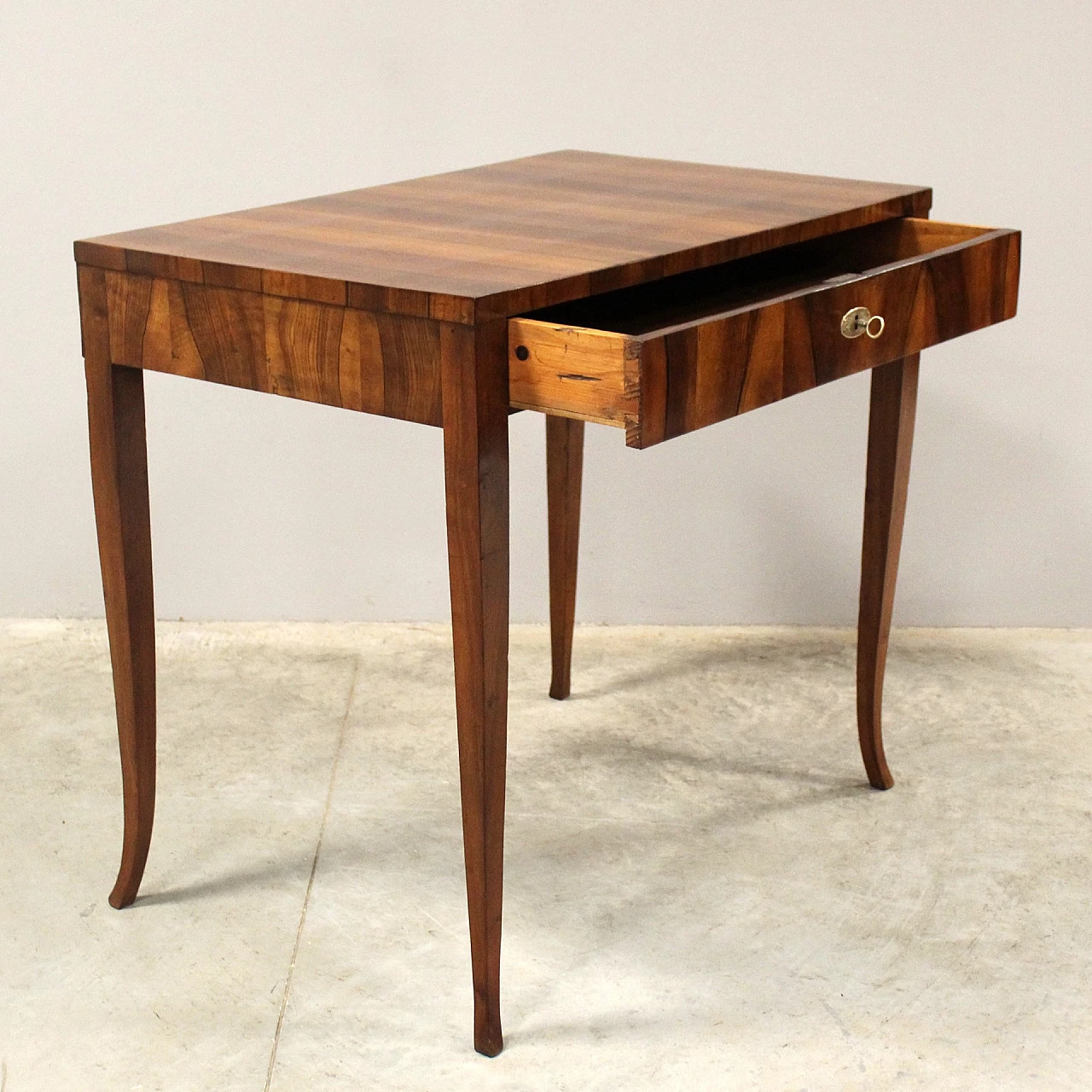 Venetian Directoire walnut writing desk, late 18th century 3