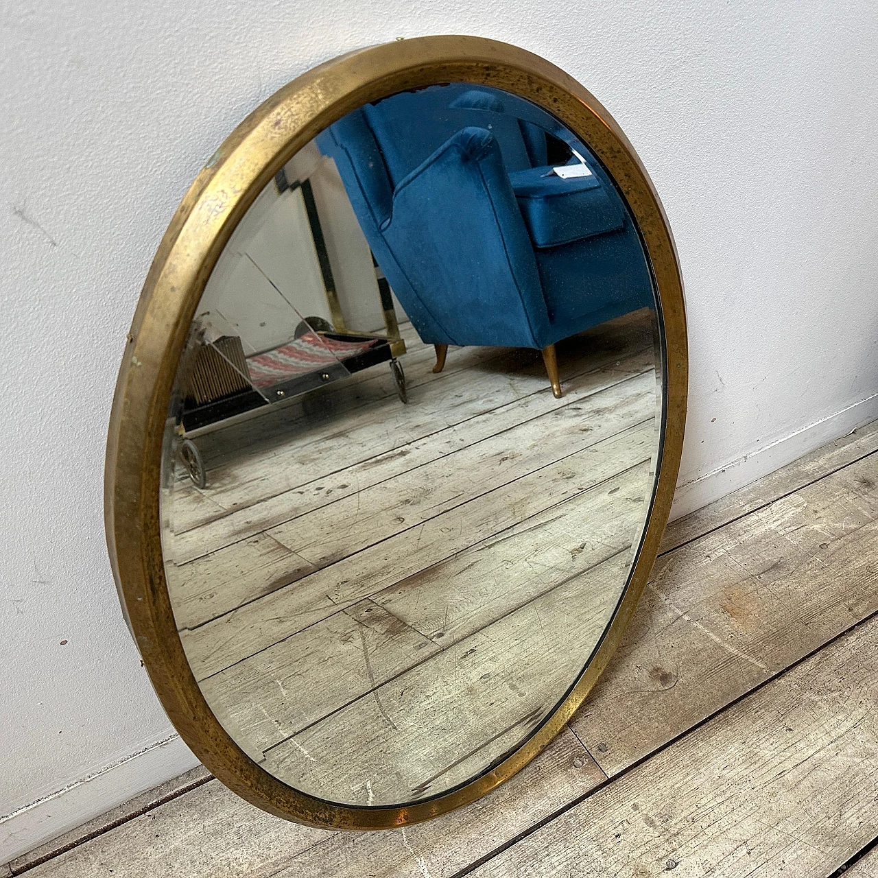 Oval brass wall mirror in Gio Ponti style, 1960s 2