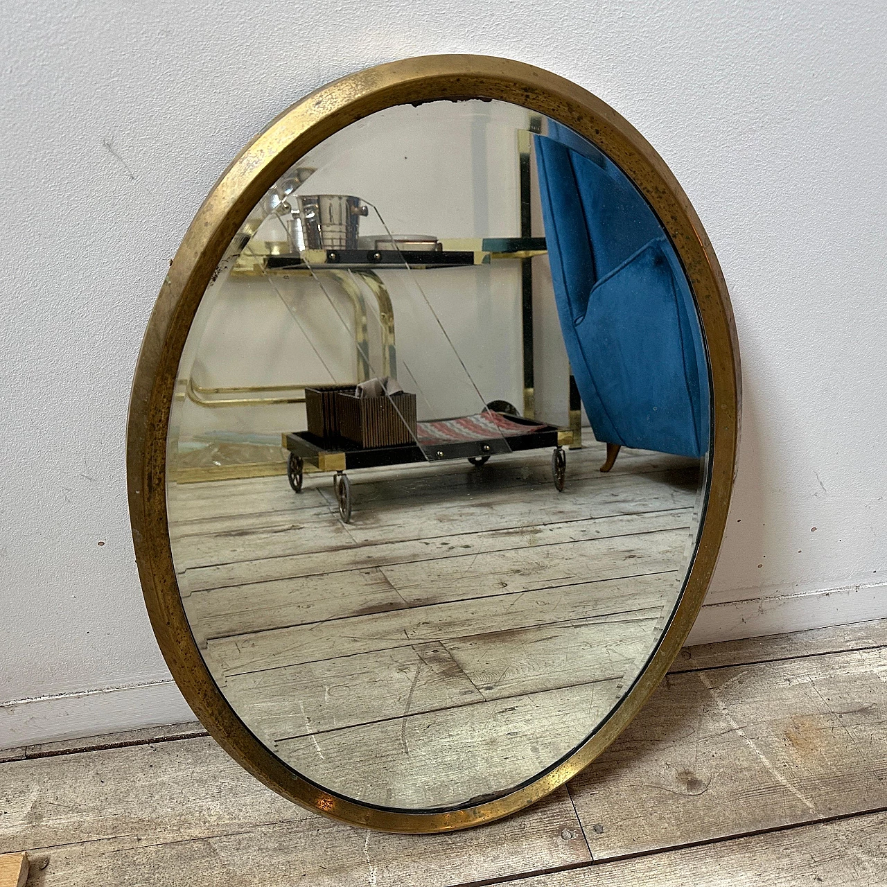 Oval brass wall mirror in Gio Ponti style, 1960s 11