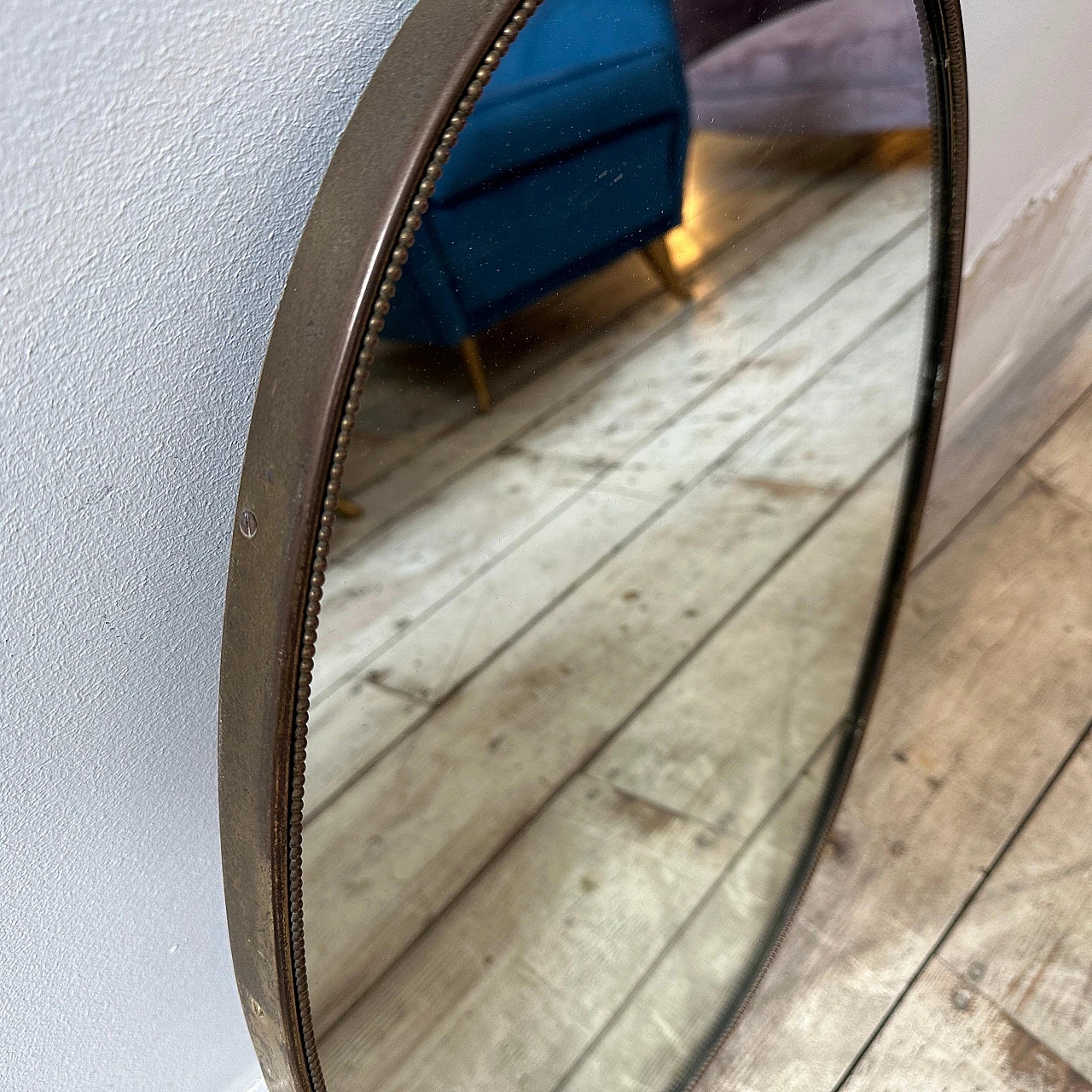 Oval brass wall mirror in Gio Ponti style, 1960s 9