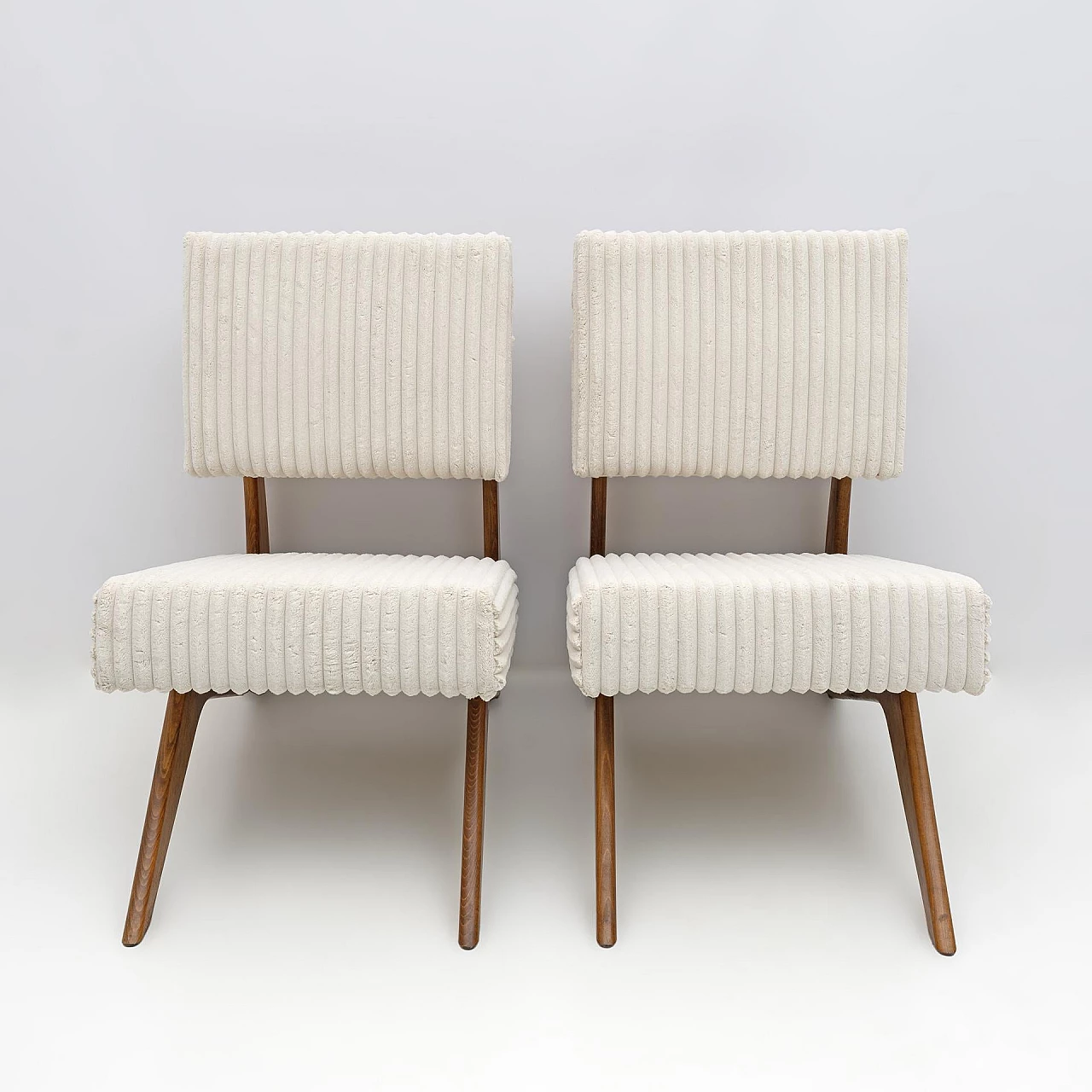 Pair of armchairs by Adrian Pearsall for Craft Associates, 1960s 5
