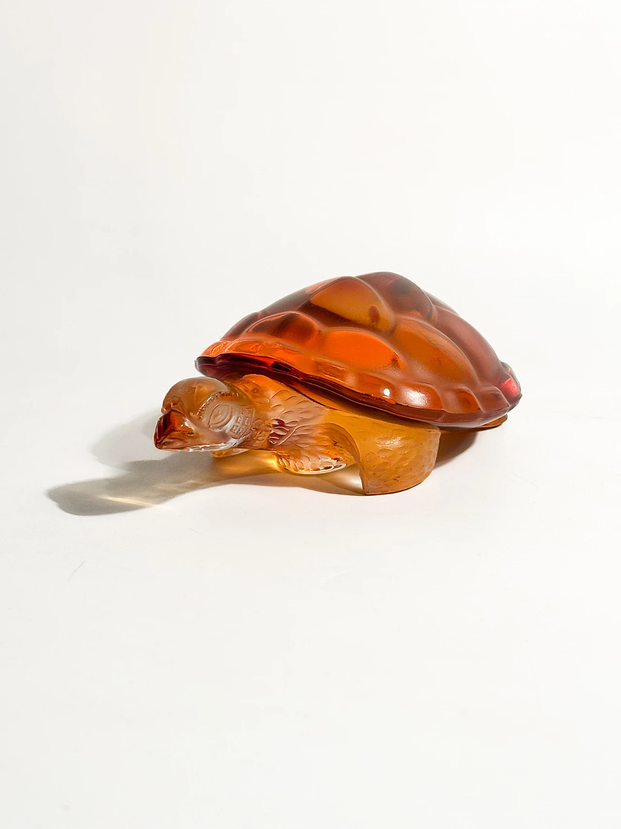 Orange Lalique crystal turtle, 1950s 1
