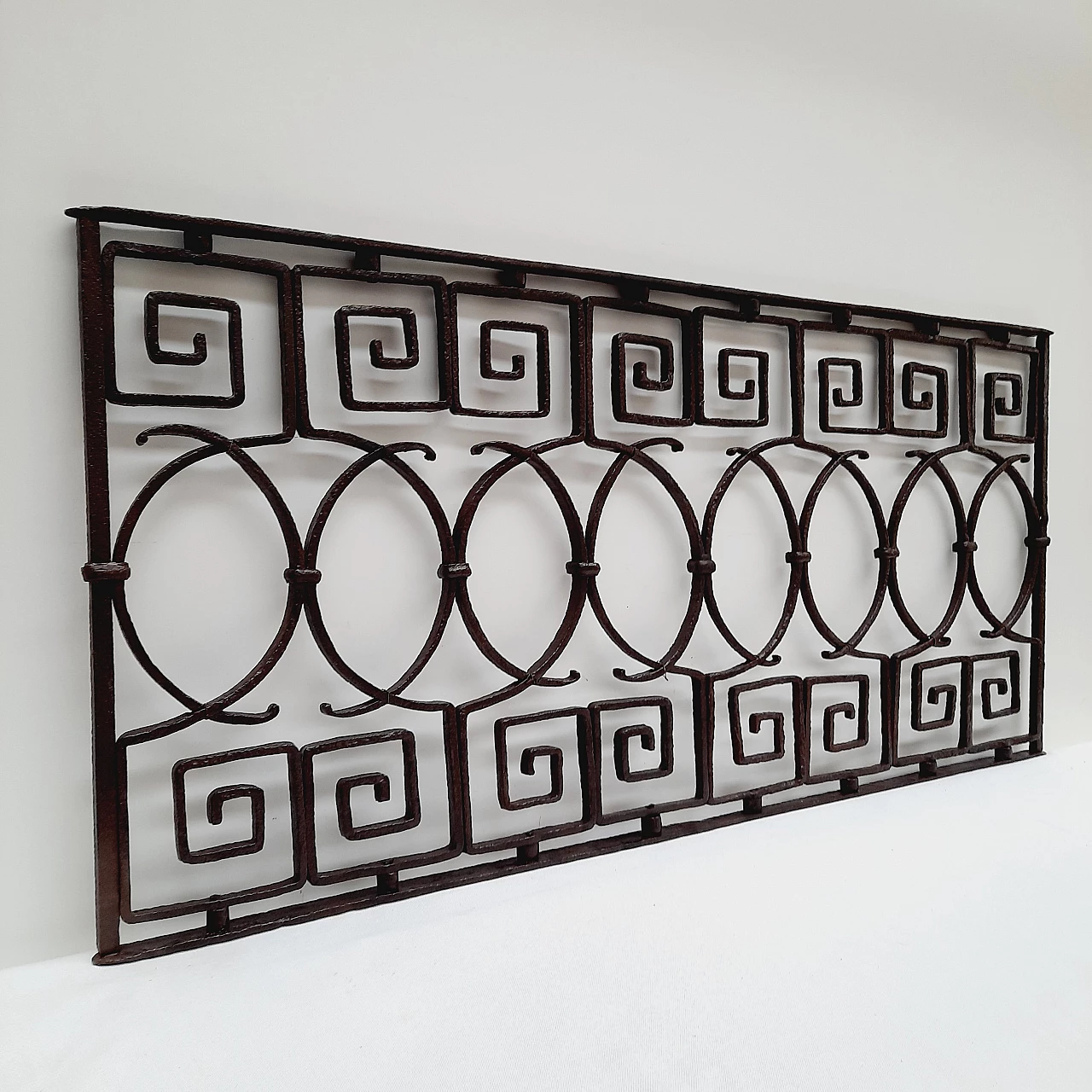 Fregio in ferro battuto con greche, fine '800 2