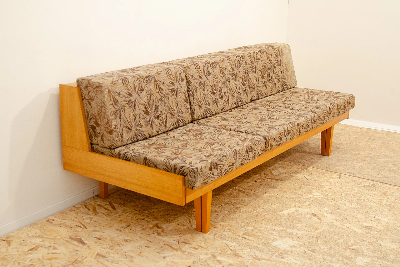 Czechoslovakian sofa bed in the style of Hans Wegner, 1960s 3