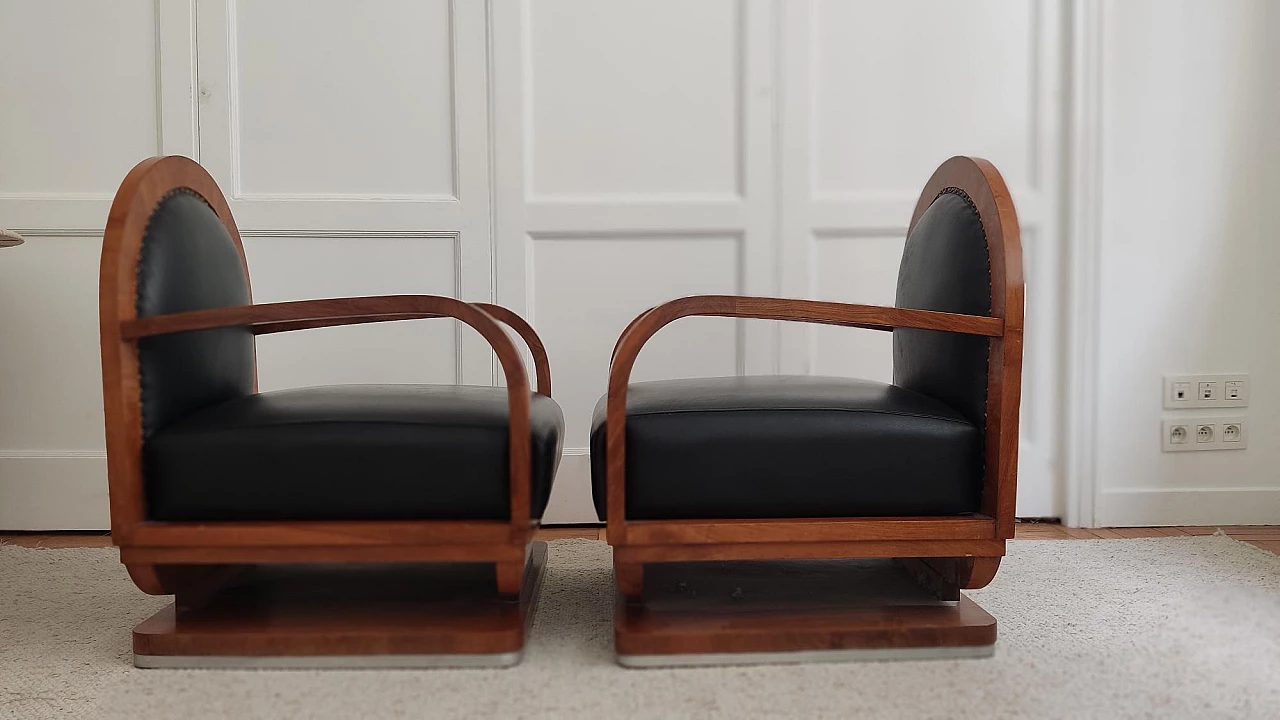 Pair of wooden and black leather armchairs, 1930s 7