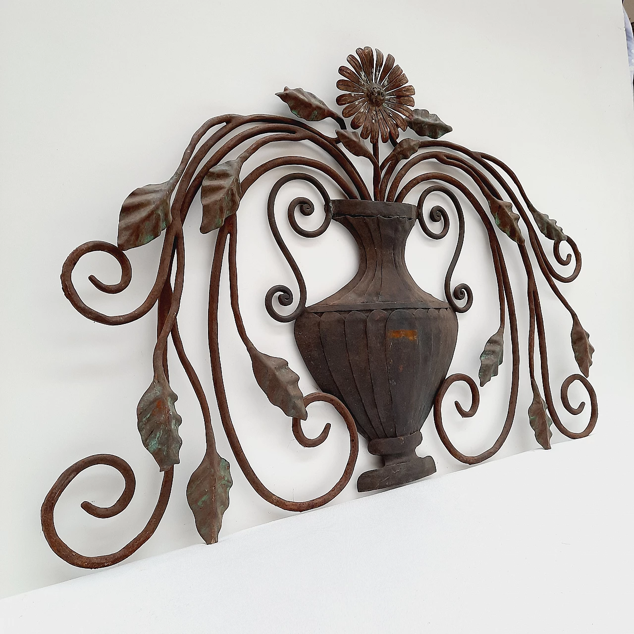 Flower vase frieze in embossed copper, 19th century 2