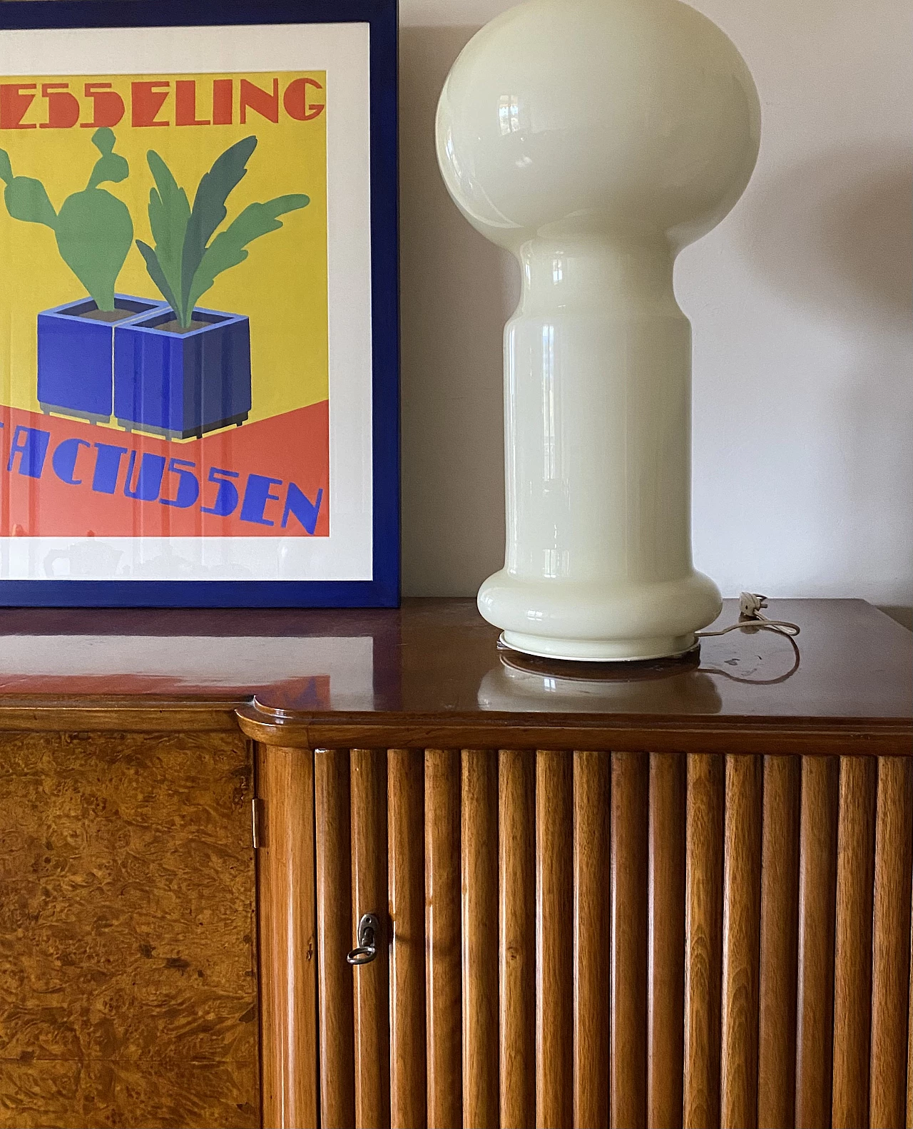 Lampada da tavolo in vetro di Murano beige di Vistosi, anni '60 18