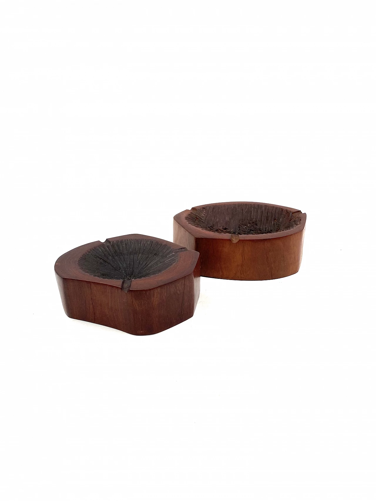 Pair of wooden ashtrays in Monique Gerber's style, 1970s 8