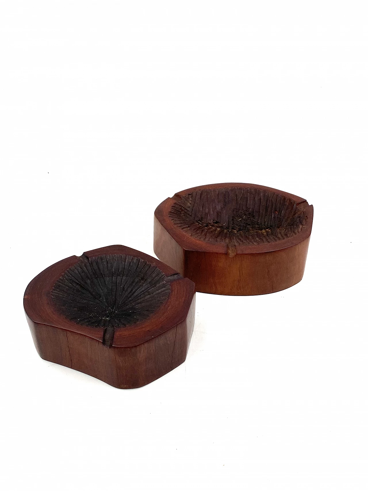 Pair of wooden ashtrays in Monique Gerber's style, 1970s 16