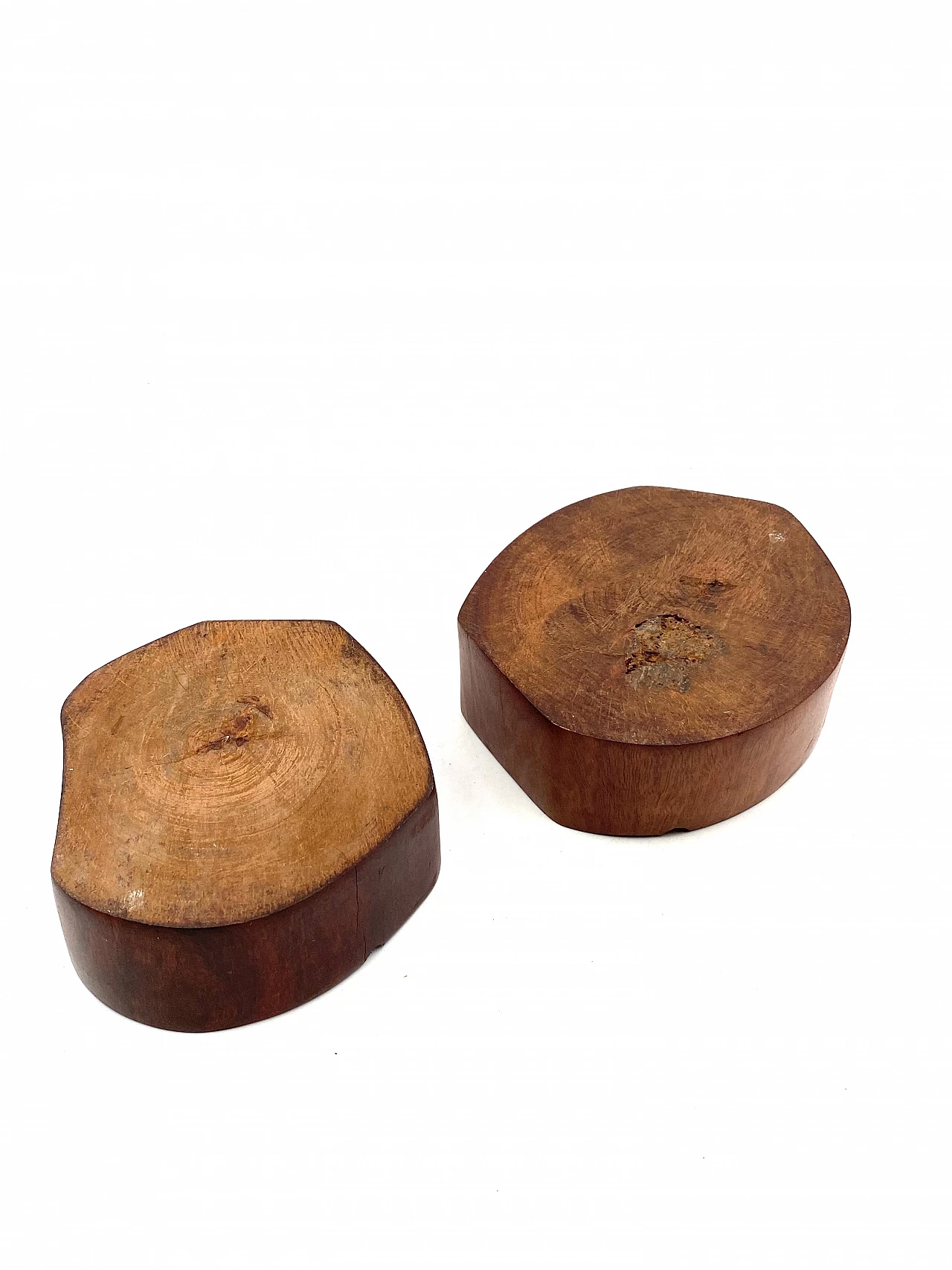 Pair of wooden ashtrays in Monique Gerber's style, 1970s 27