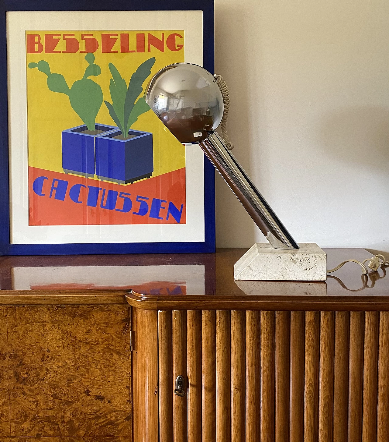 Chromed metal and travertine table lamp, 1970s 5
