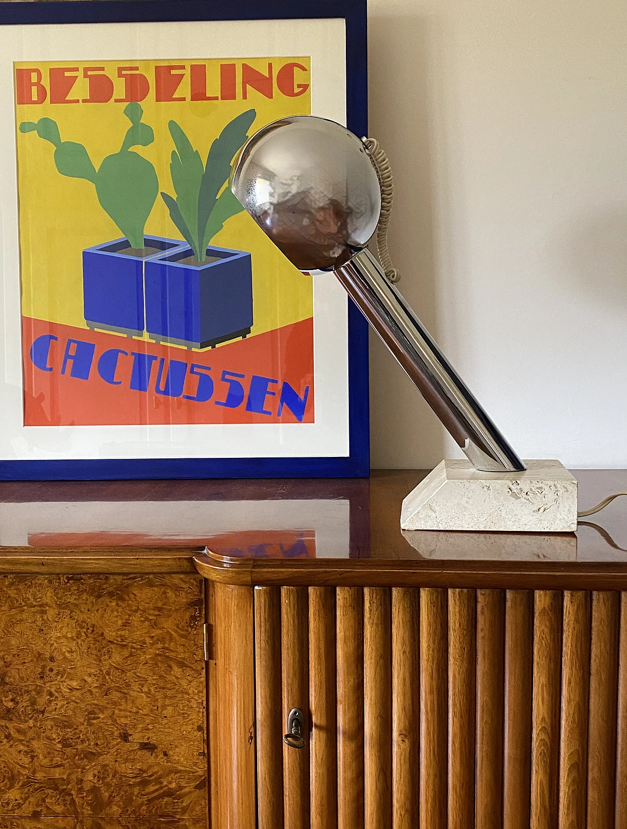 Chromed metal and travertine table lamp, 1970s 7