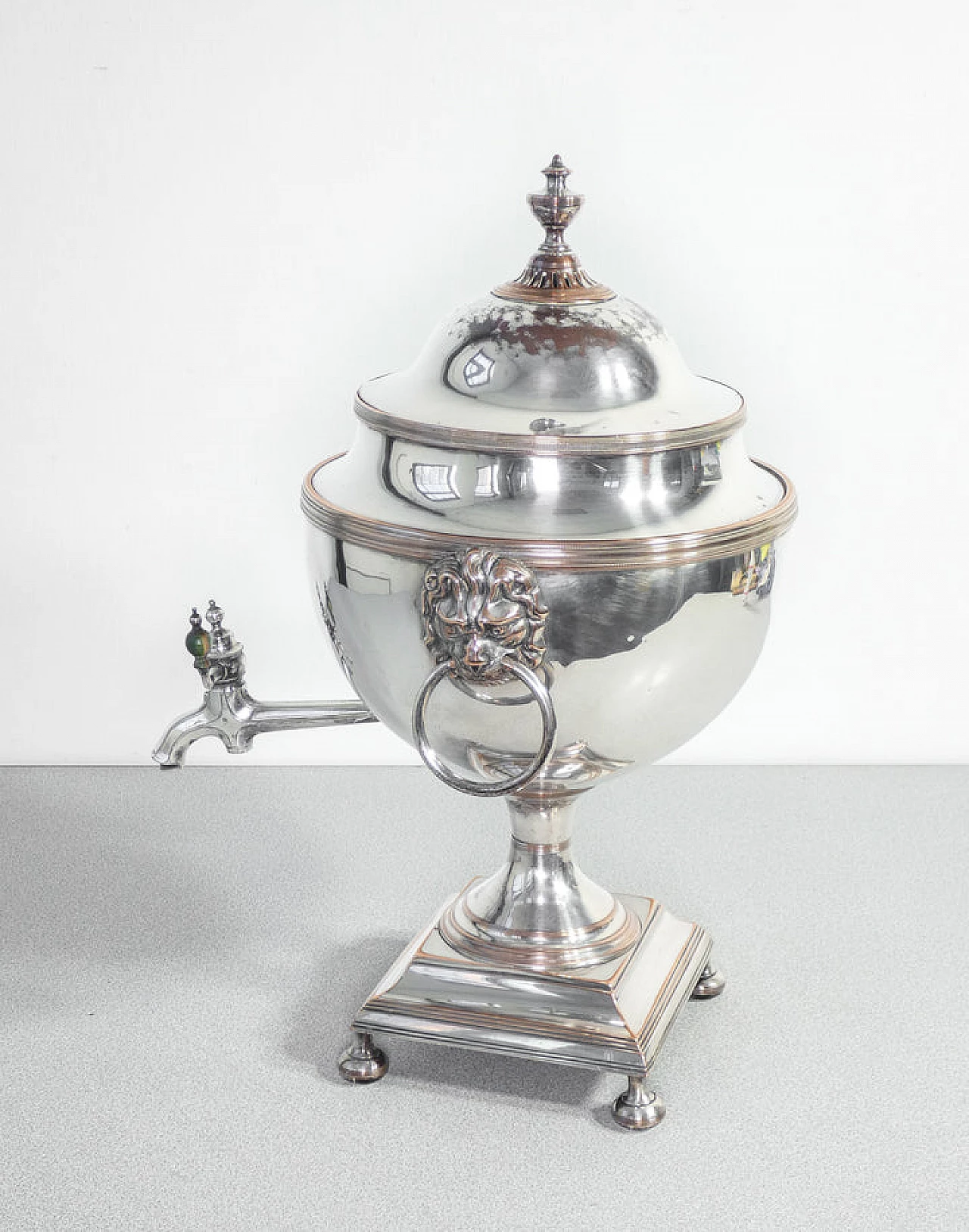 Samovar Vittoriano in silverplate, '800 2