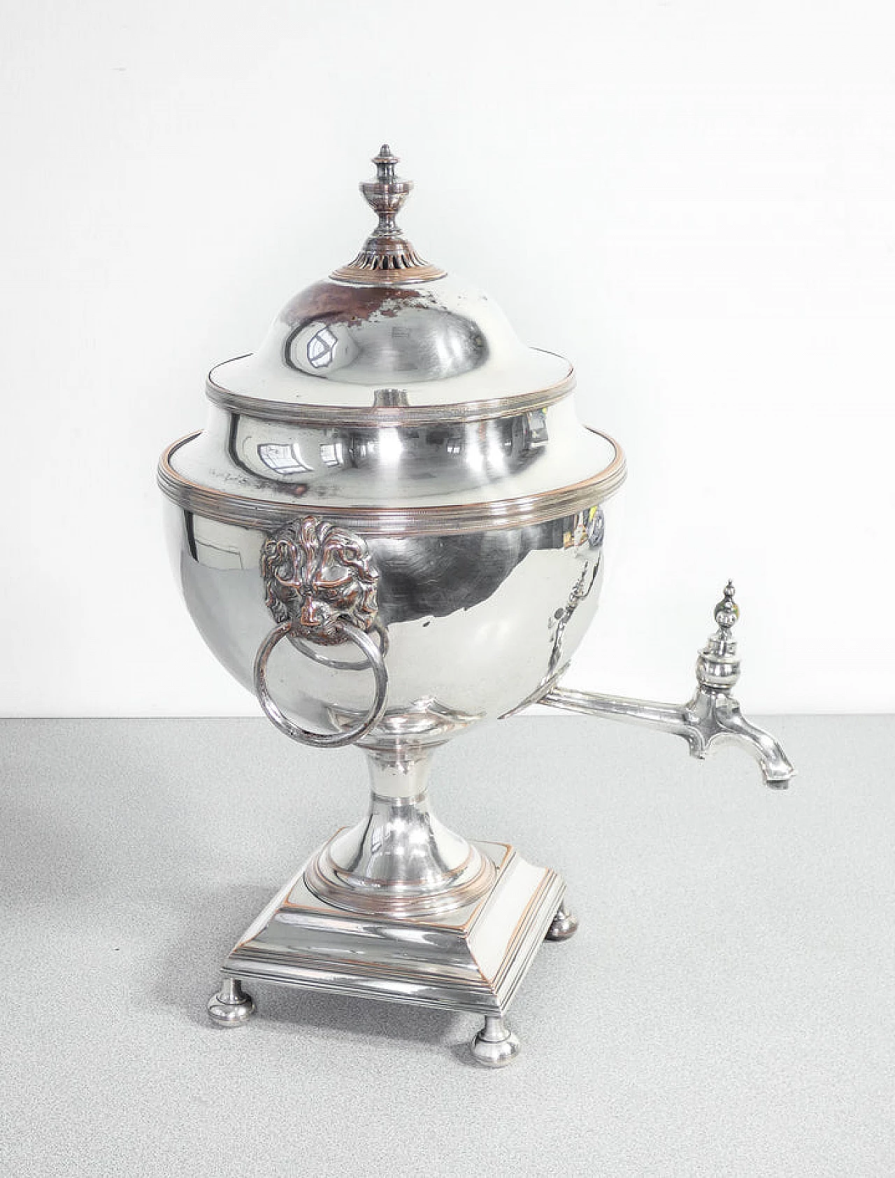 Samovar Vittoriano in silverplate, '800 4