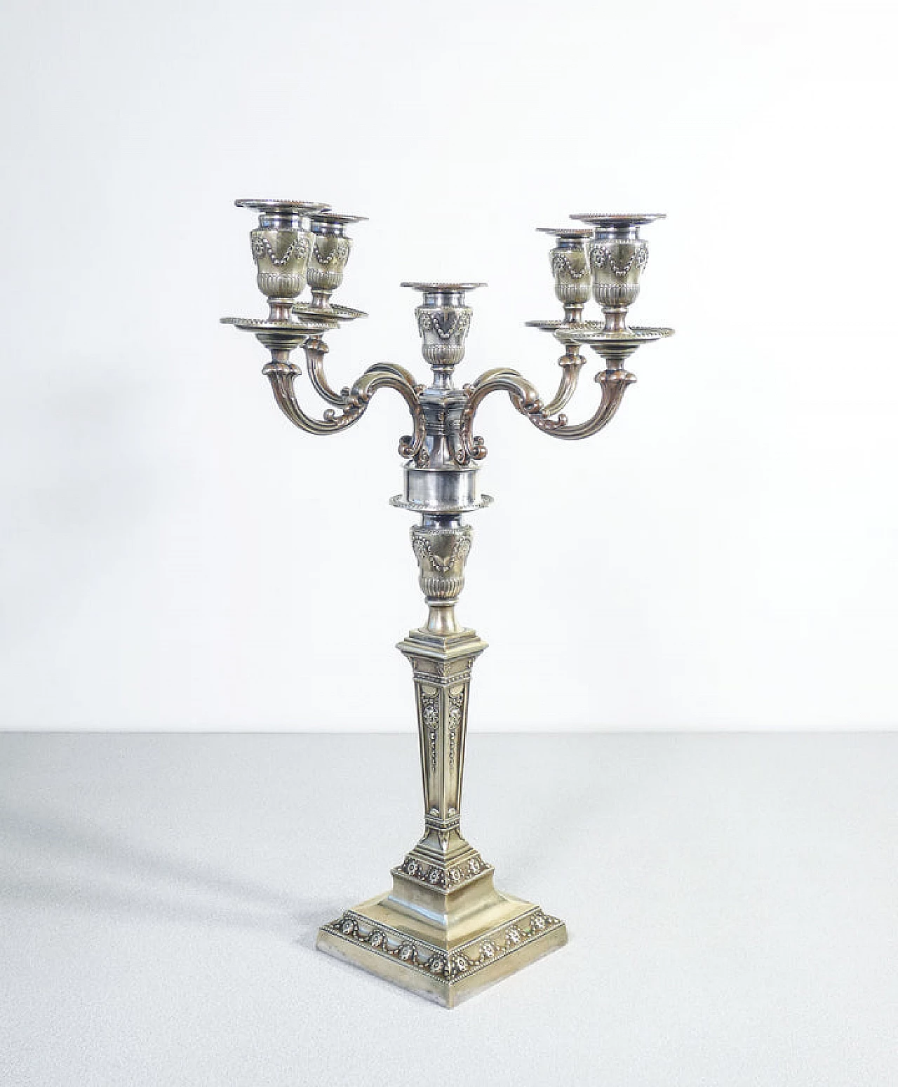 Louis XVI style Old Sheffield candelabrum, 19th century 6