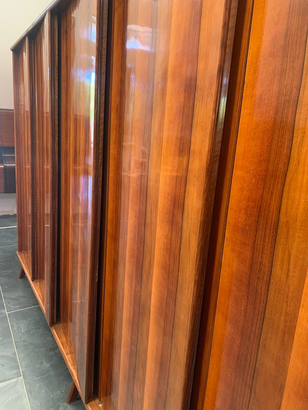 Armadio con ante in palissandro nello stile di Ico Parisi, anni '60 7