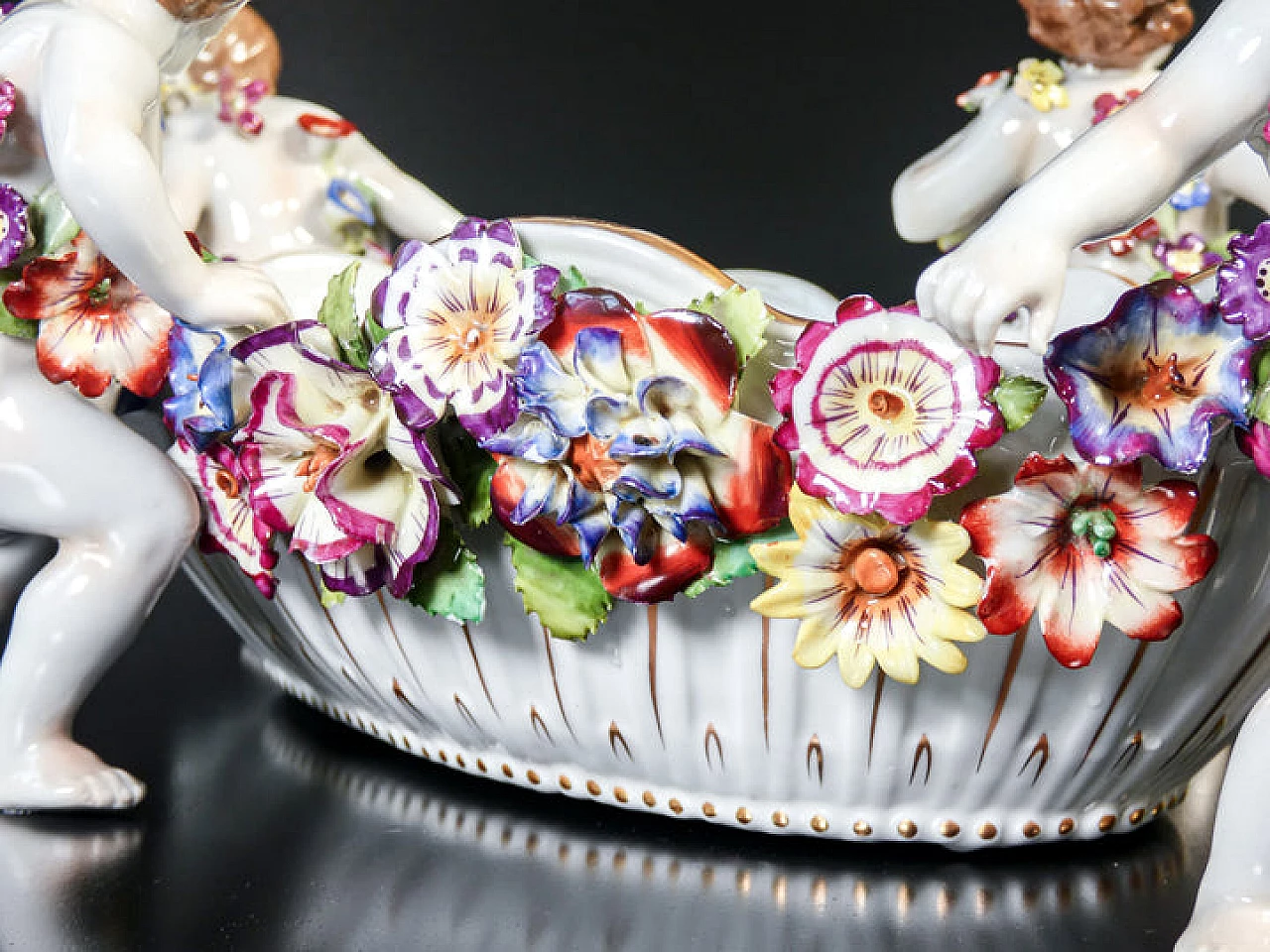 Painted Schierholz Plaue porcelain centrepiece, early 20th century 8