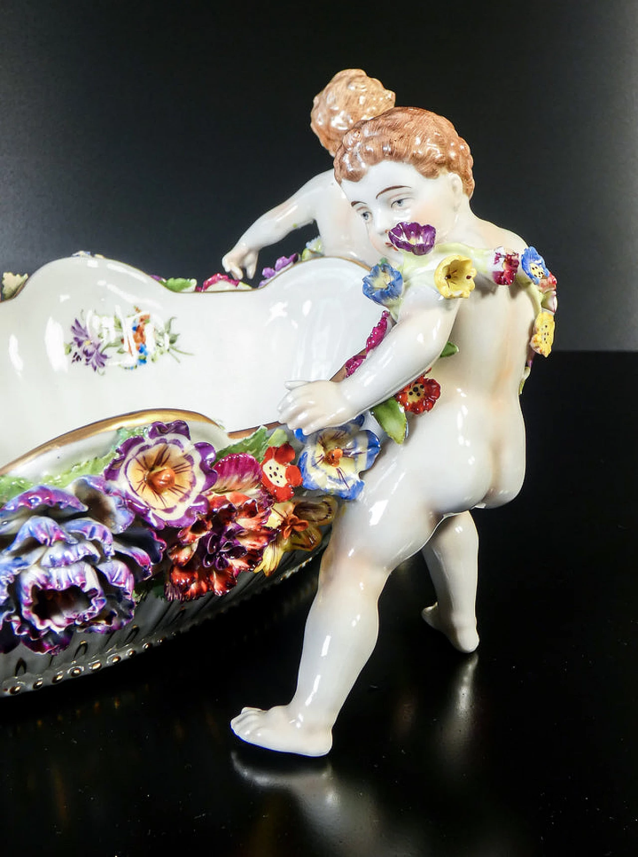 Painted Schierholz Plaue porcelain centrepiece, early 20th century 10