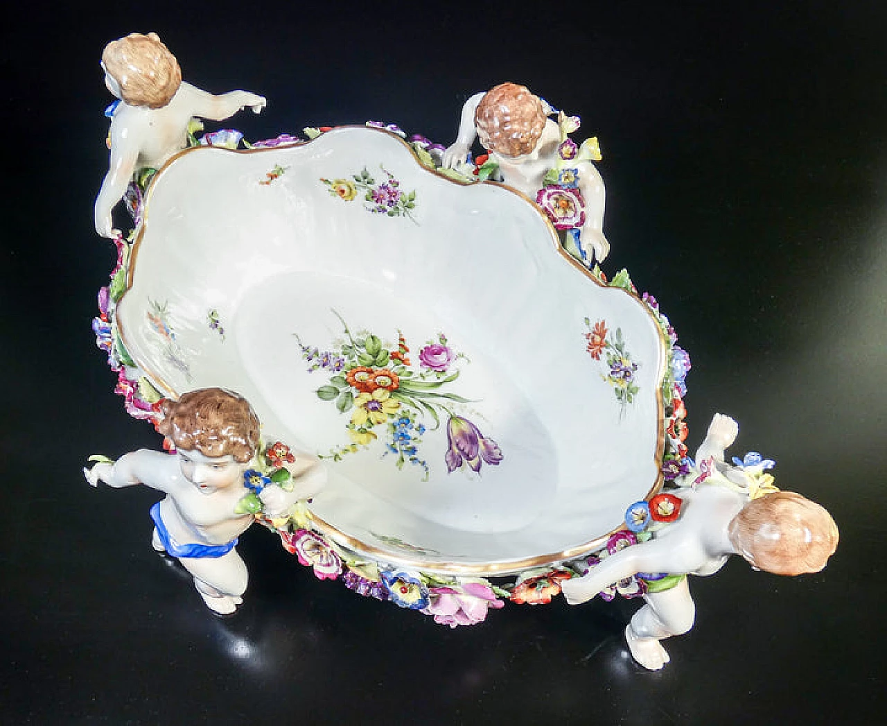 Painted Schierholz Plaue porcelain centrepiece, early 20th century 13