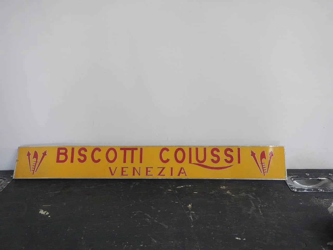 Insegna di Biscotti Colussi Venezia, anni '50 1