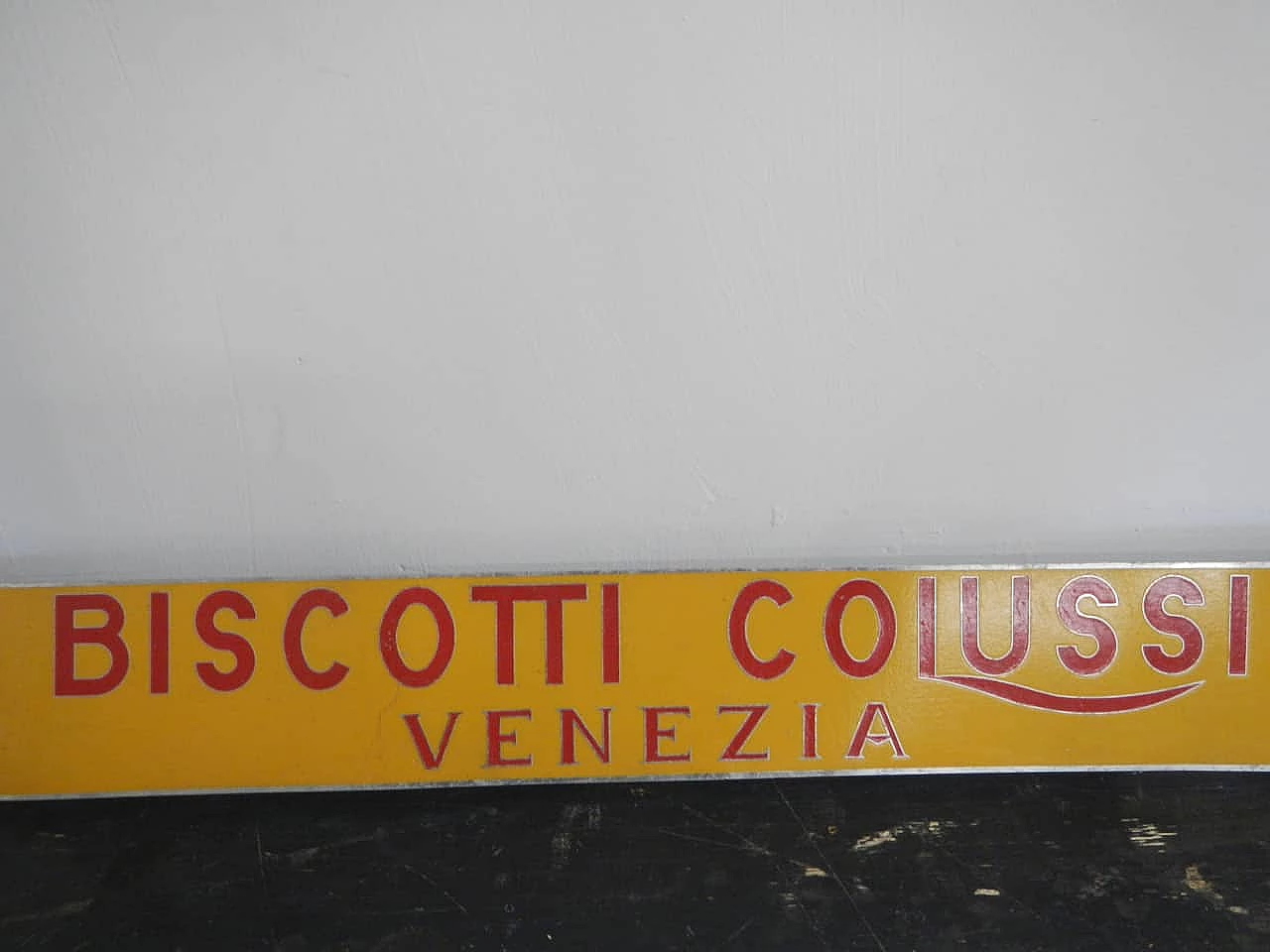 Insegna di Biscotti Colussi Venezia, anni '50 2