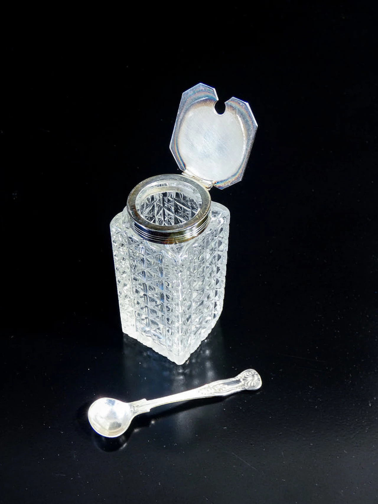 Seasoning service by Henry Hobson & Sons, 19th century 10
