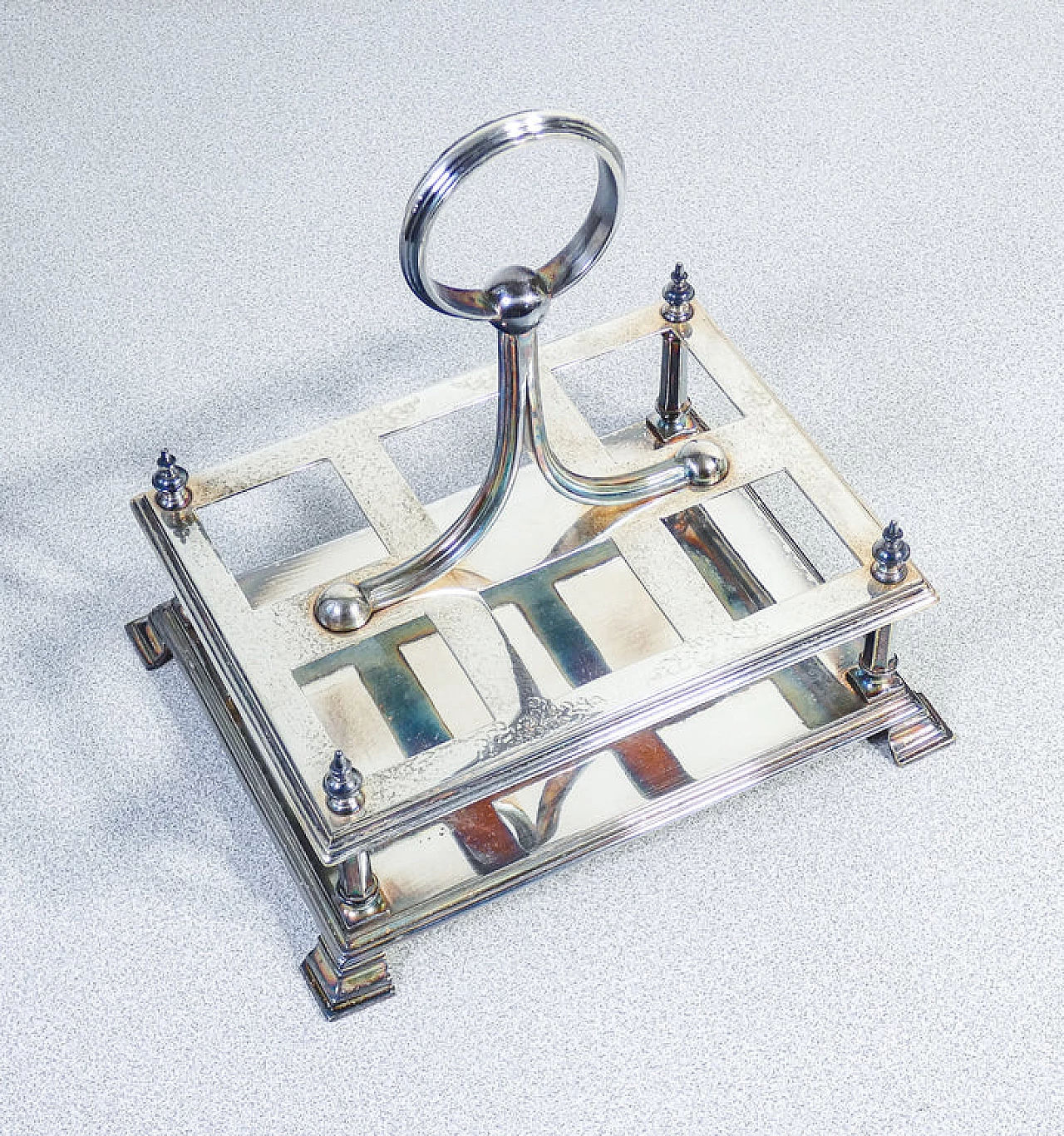 Seasoning service by Henry Hobson & Sons, 19th century 13