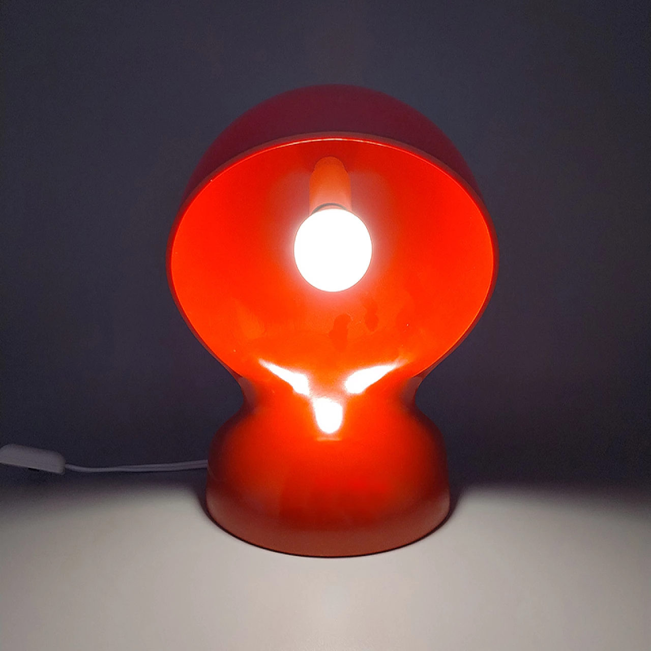 Red Dalù table lamp by Vico Magistretti for Artemide, 1965 10
