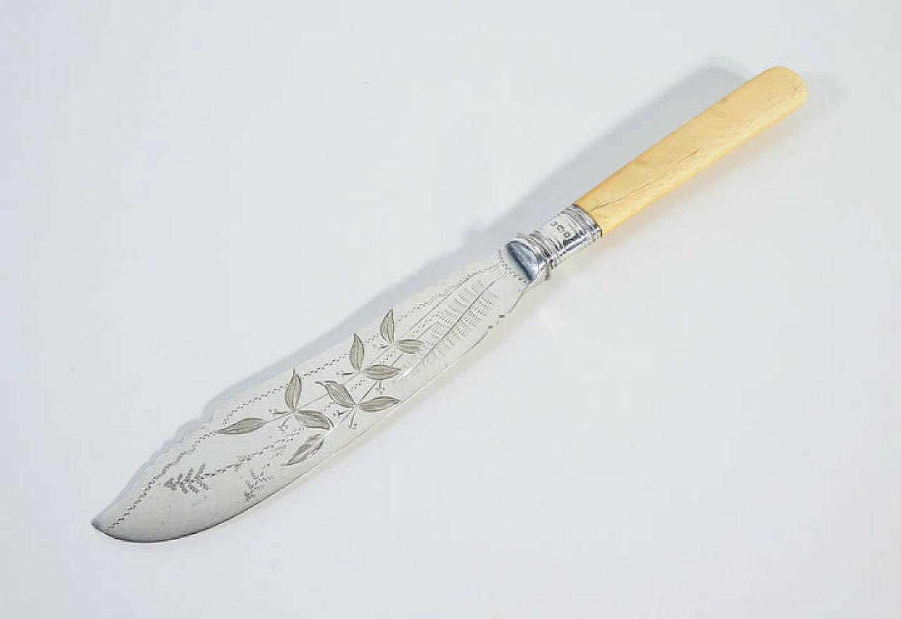 Servizio di posate da pesce di William Briggs con custodia, 1886 4