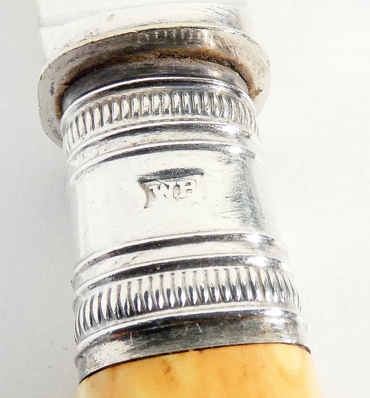 Servizio di posate da pesce di William Briggs con custodia, 1886 8