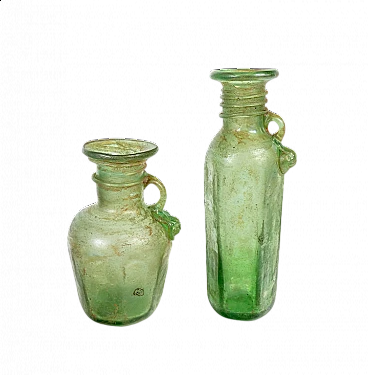 Coppia di vasi in vetro soffiato scavo verde