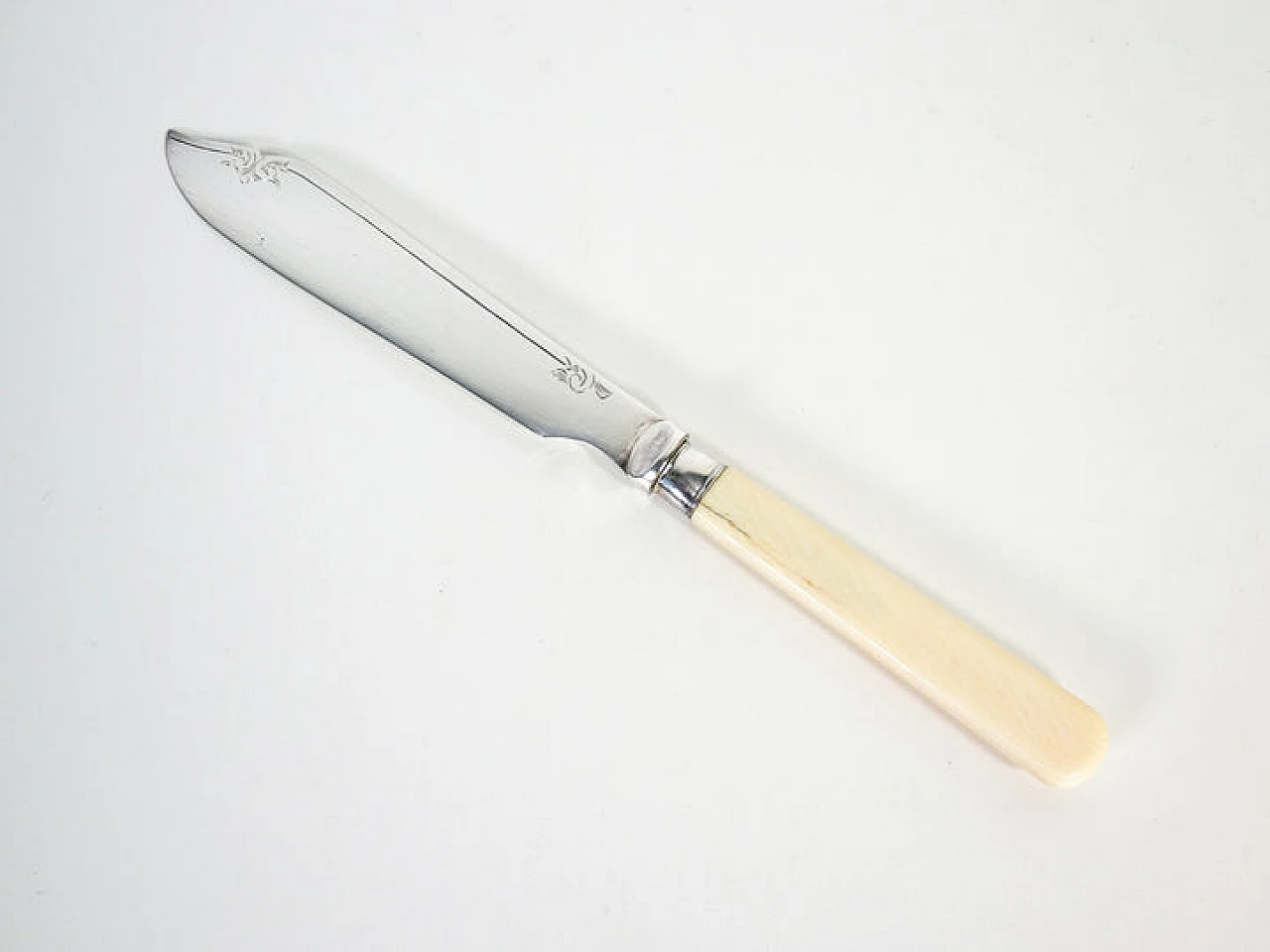 12 Posate da dolce di William Adams con custodia, '800 3