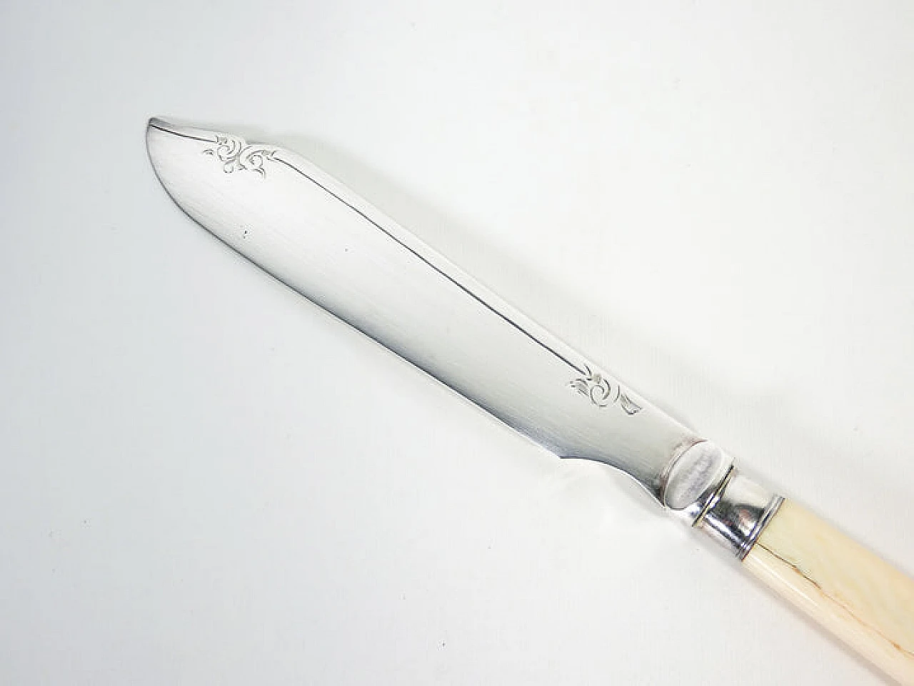 12 Posate da dolce di William Adams con custodia, '800 4