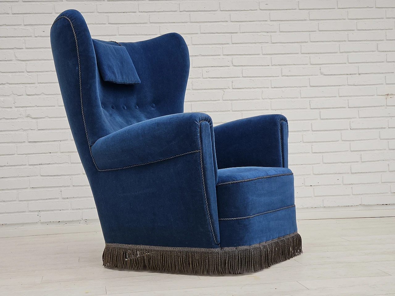 Danish blue velvet armchair with beechwood legs, 1960s 1