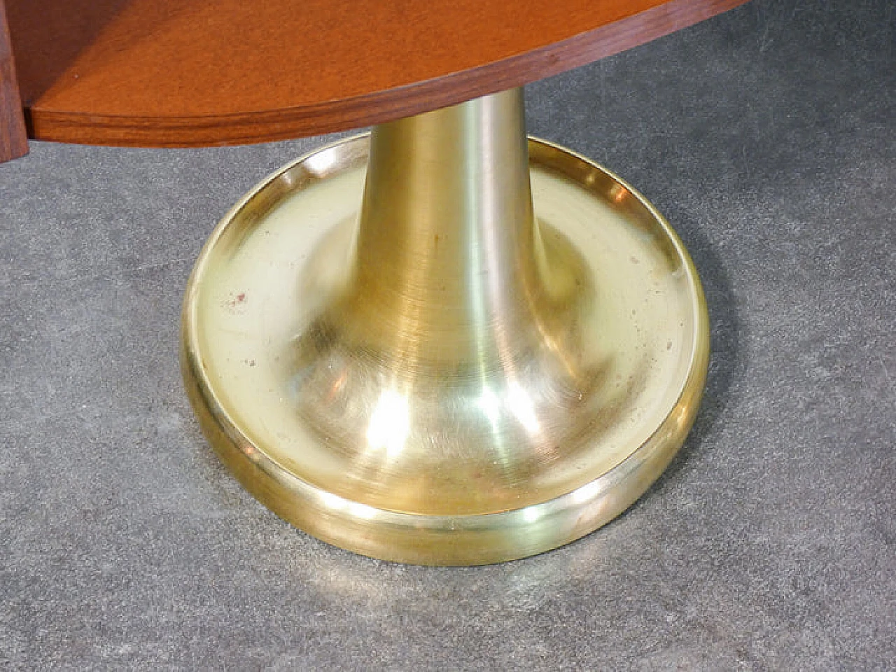 Pair of bedside tables by Ronchetti & Porro, 1970s 8