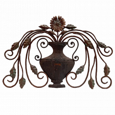 Flower vase frieze in embossed copper, 19th century