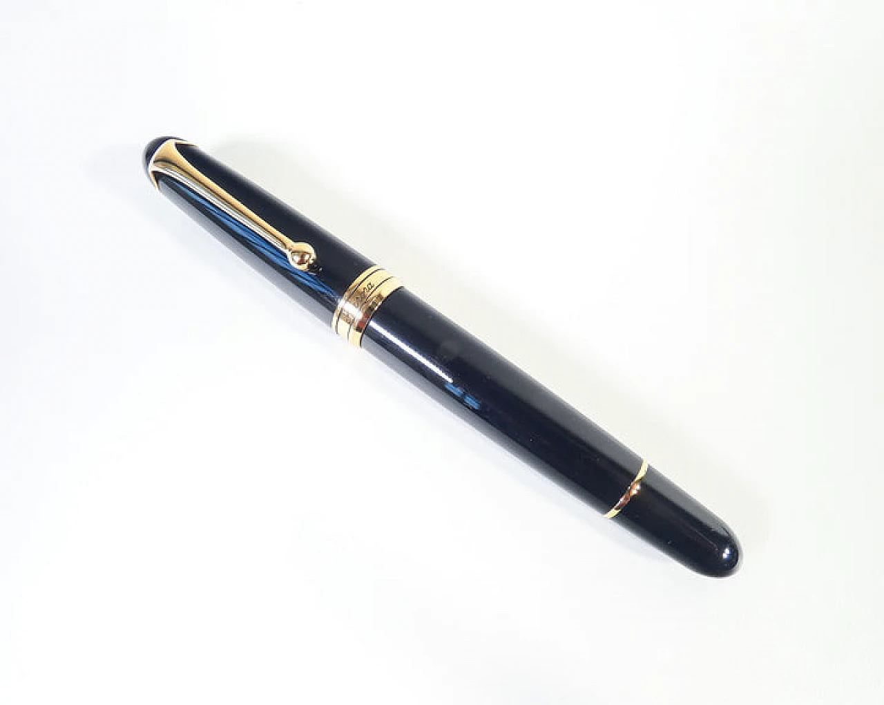 Aurora Nuova 88 fountain pen by Nizzoli with case, 1980s 4