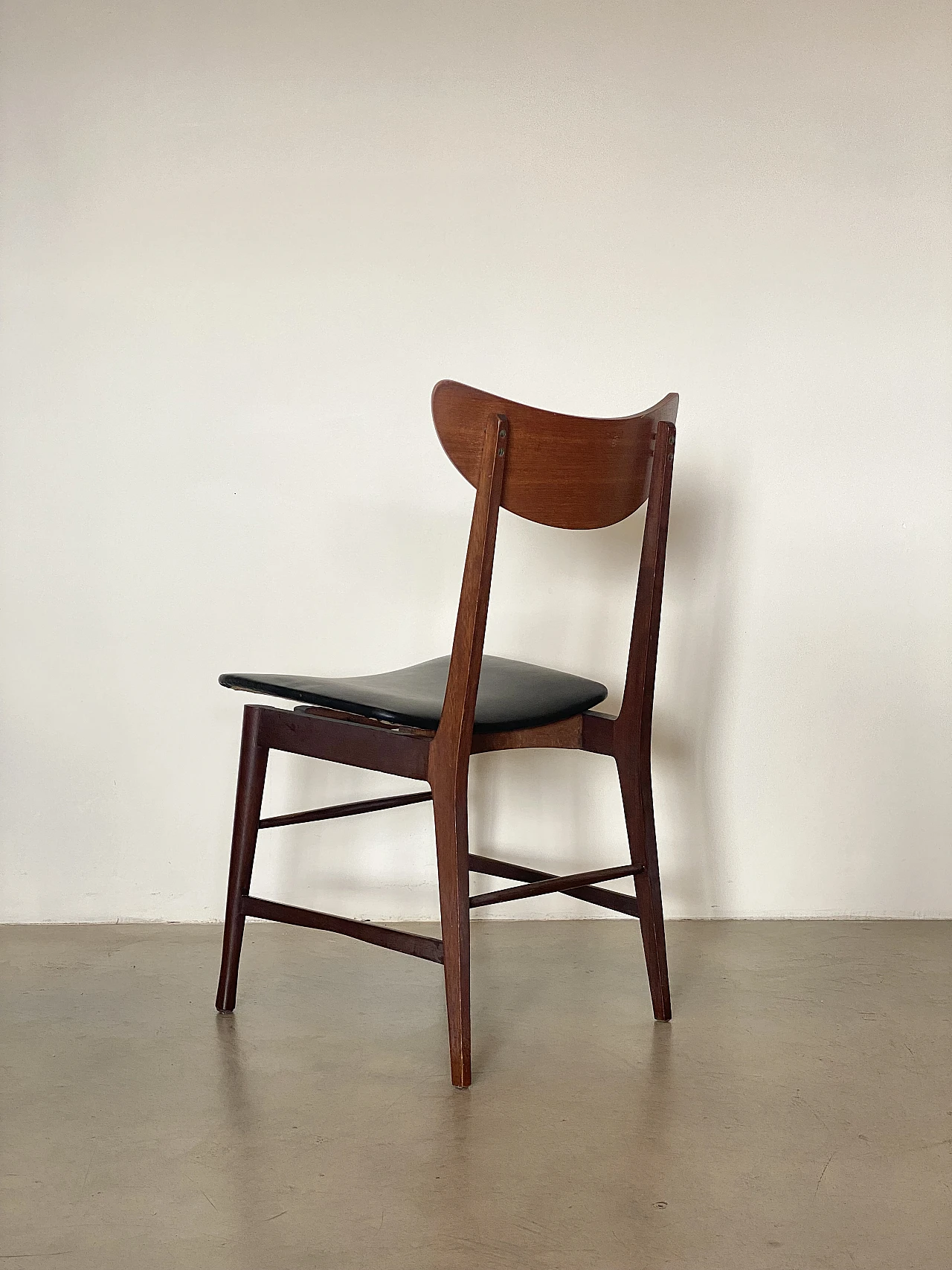 4 Teak chairs with leatherette seat, 1960s 1