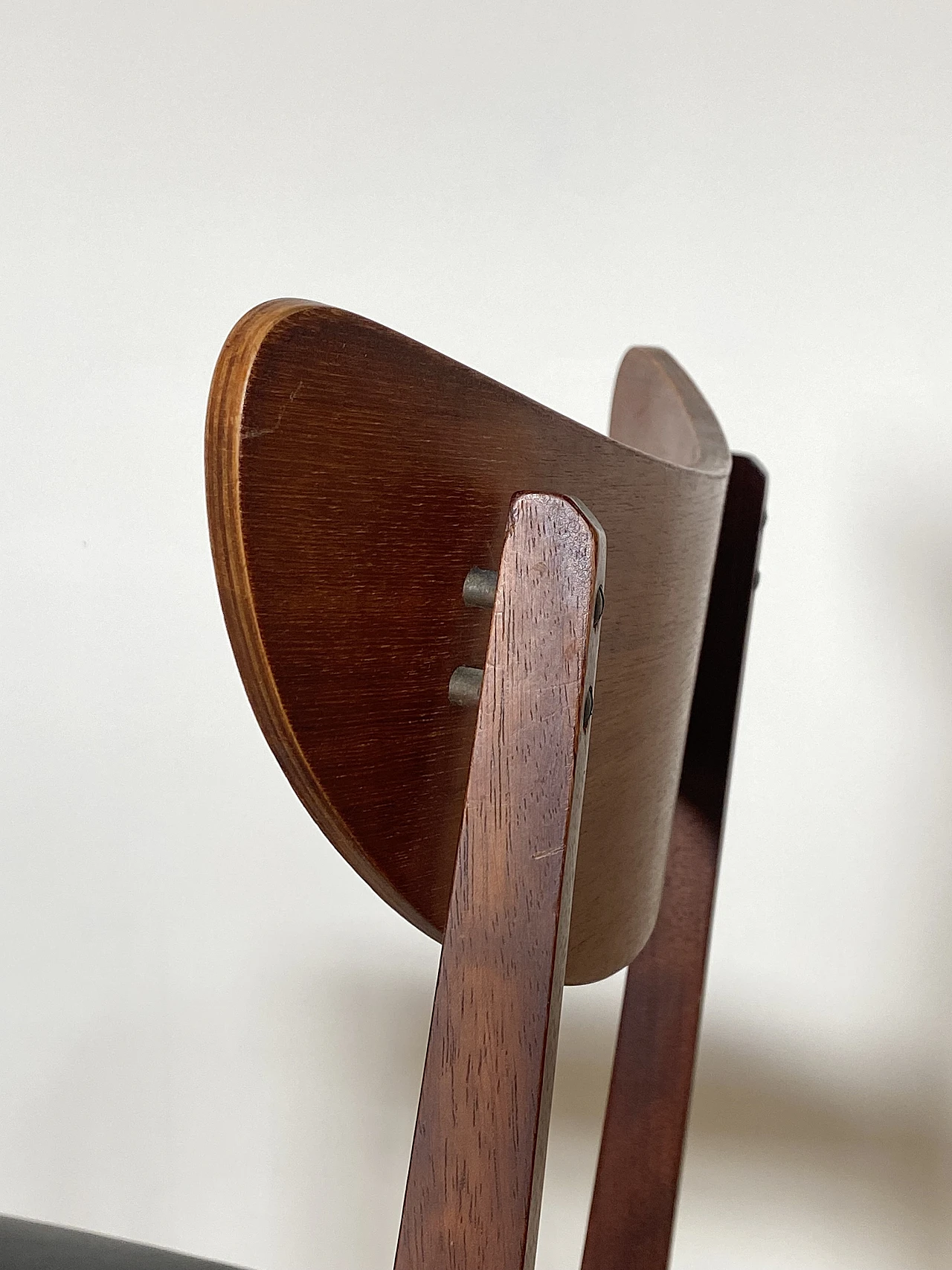 4 Teak chairs with leatherette seat, 1960s 6