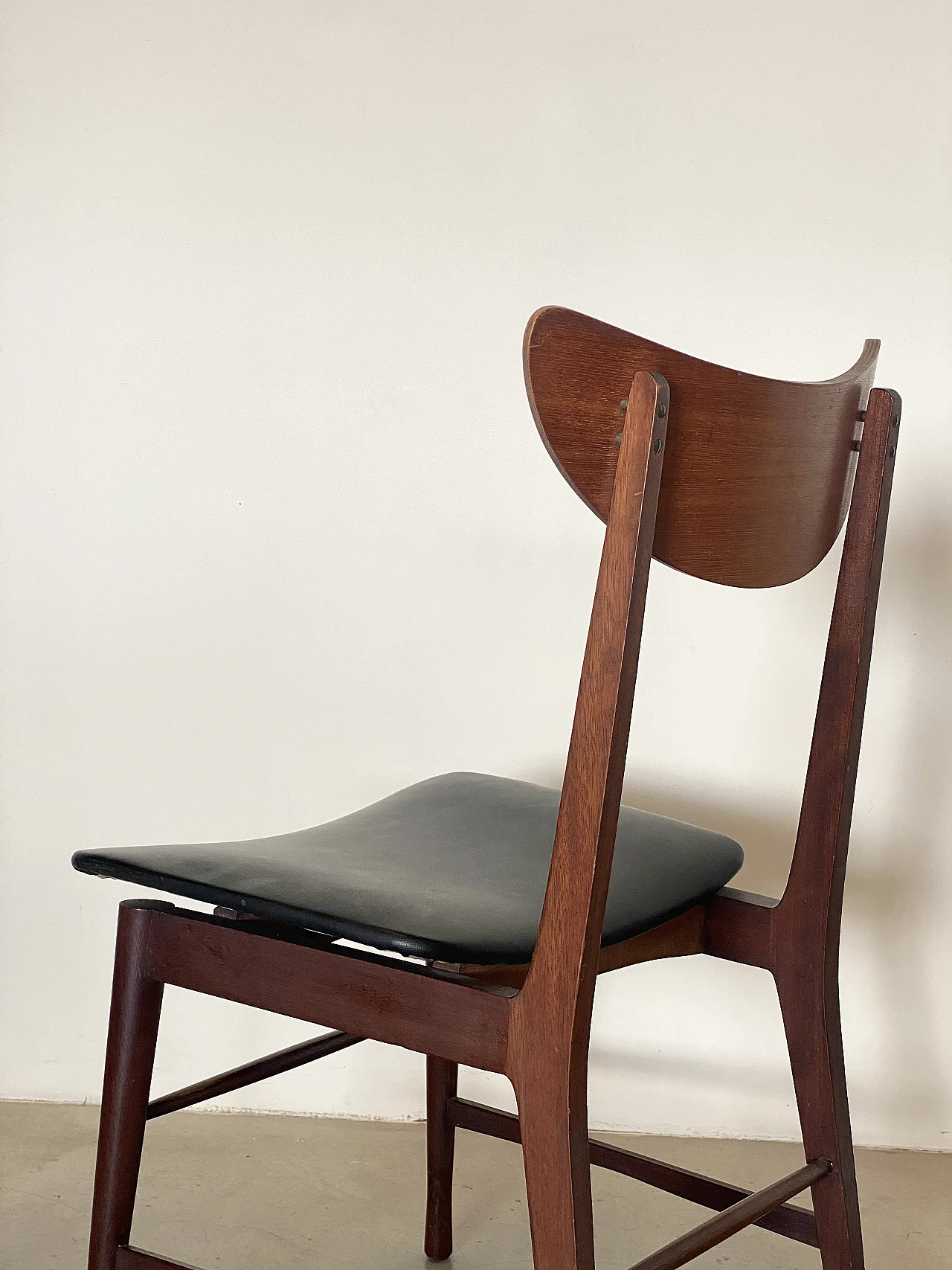 4 Teak chairs with leatherette seat, 1960s 13