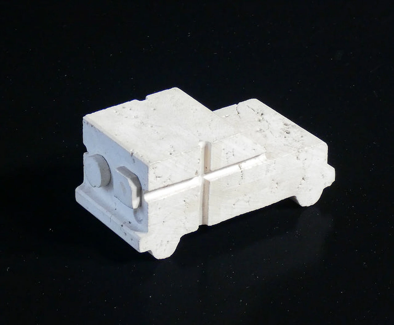 F.lli Mannelli, scultura di macchina in travertino, anni '70 5