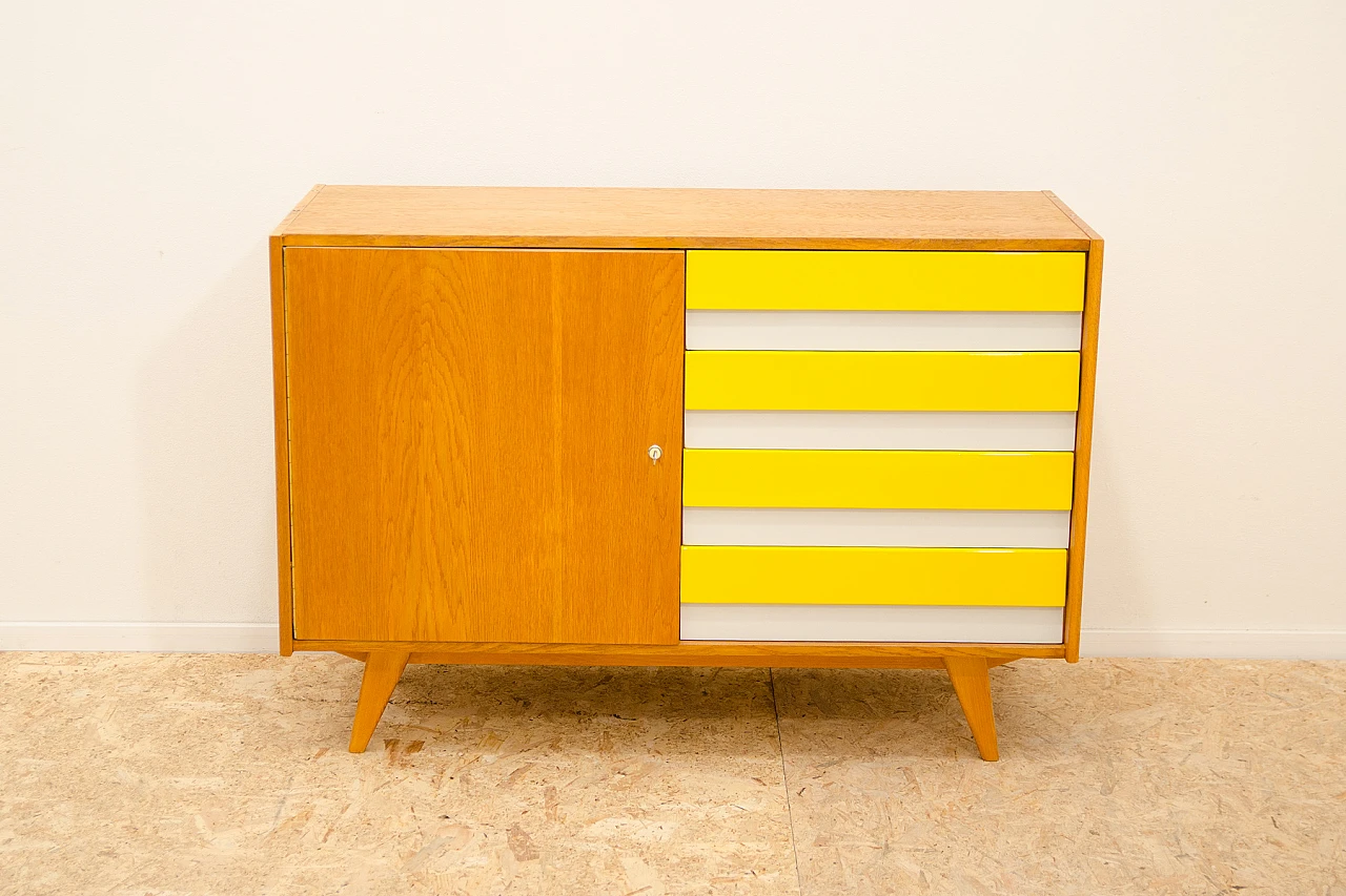 U-458 sideboard by Jiří Jiroutek for Interiér Praha, 1960s 2