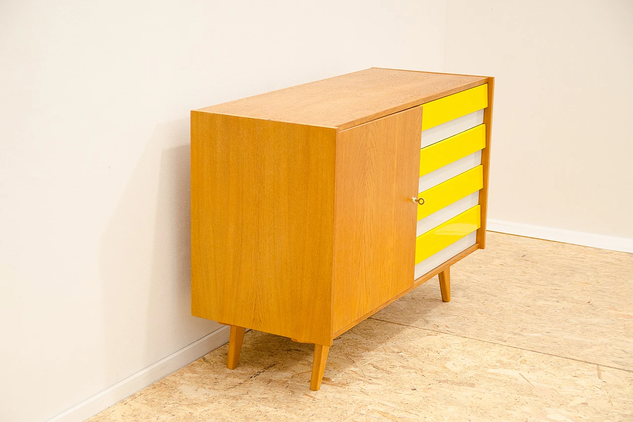 U-458 sideboard by Jiří Jiroutek for Interiér Praha, 1960s 5