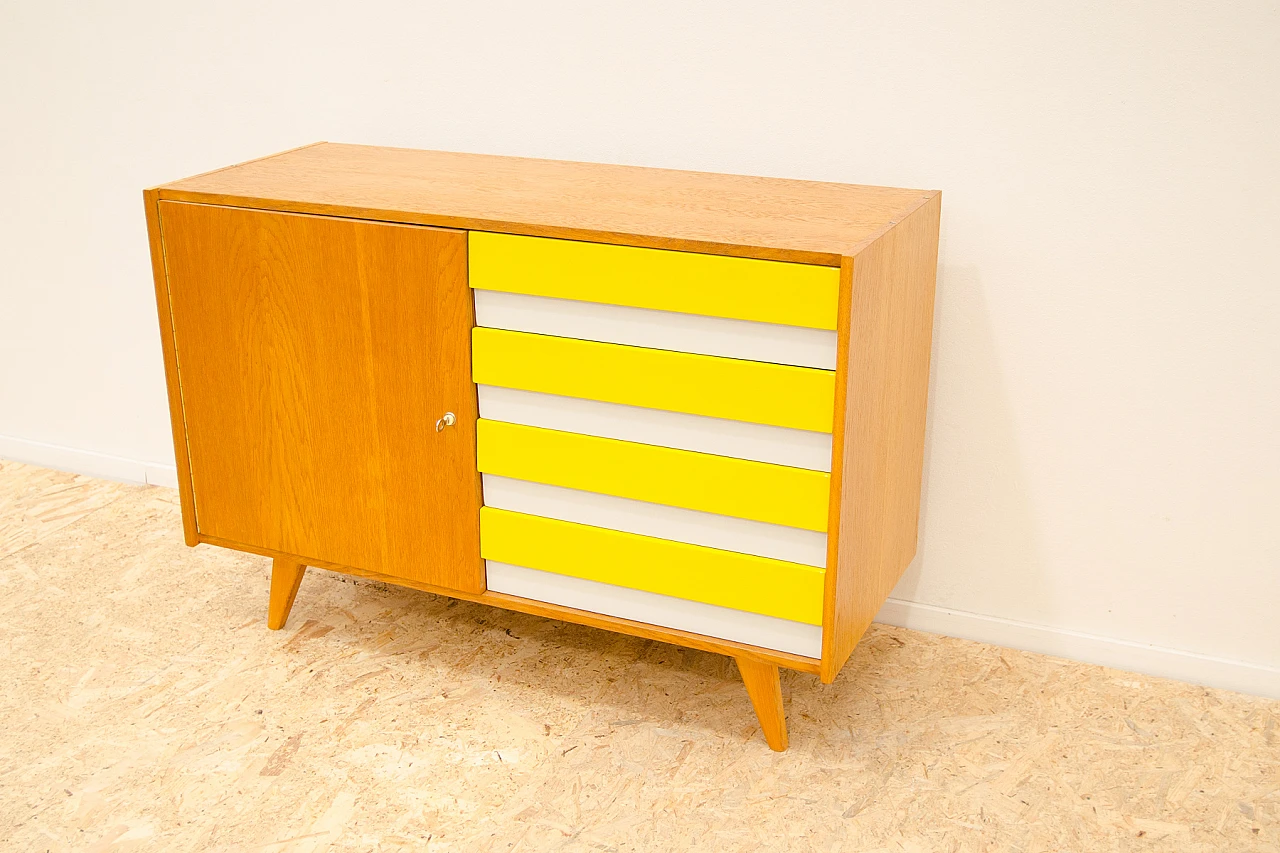 U-458 sideboard by Jiří Jiroutek for Interiér Praha, 1960s 7