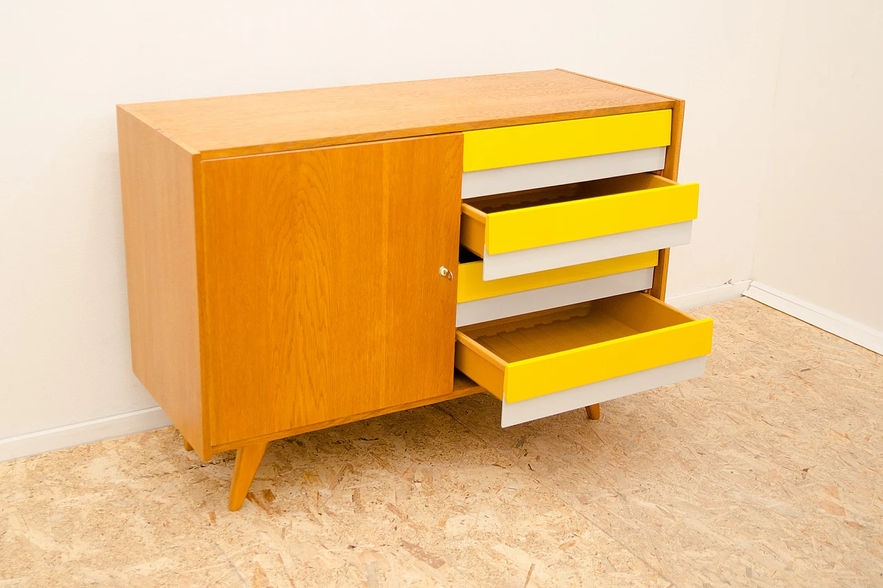 U-458 sideboard by Jiří Jiroutek for Interiér Praha, 1960s 15