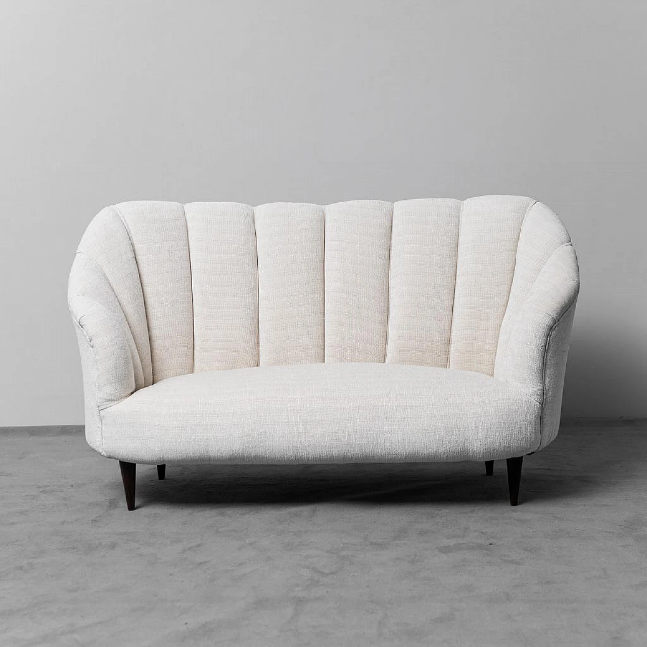 2-Seater sofa in white fabric and wooden feet, 1960s 7