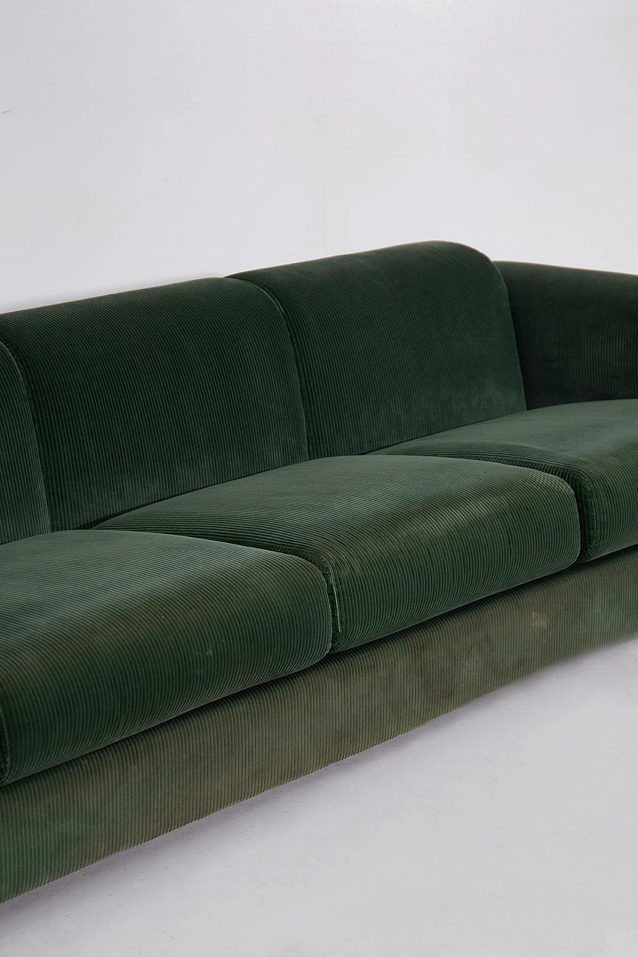 D120 sofa by Valeria Borsani and Alfredo Bonetti for Tecno, 1970s 5