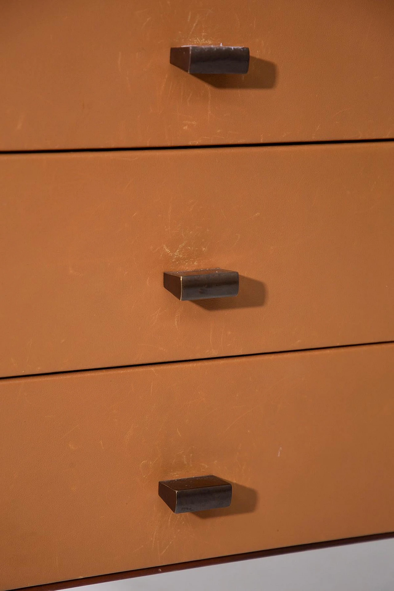 Leather and wood chest of drawers by Osvaldo Borsani, 1950s 8